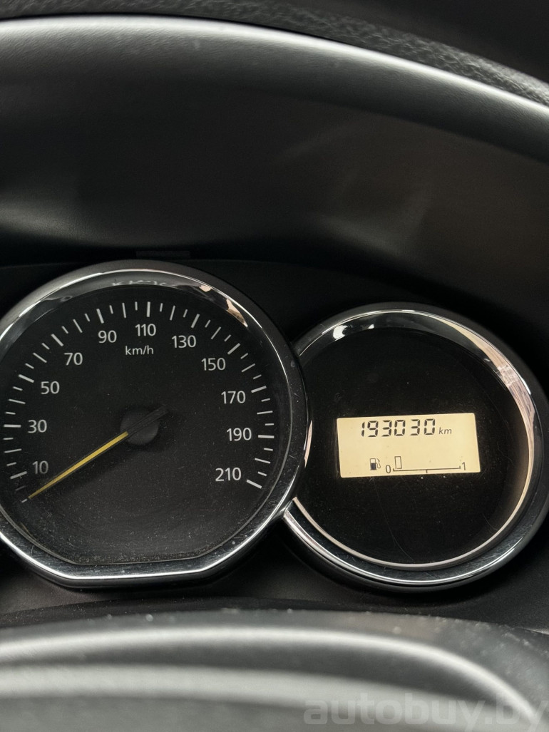 Renault Logan 2 поколение, 2016 года