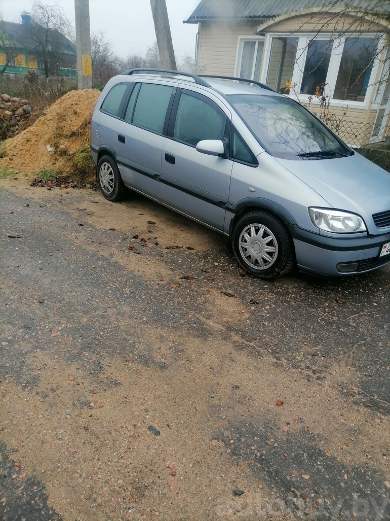 Opel Zafira 1 поколение (A), 2002 года