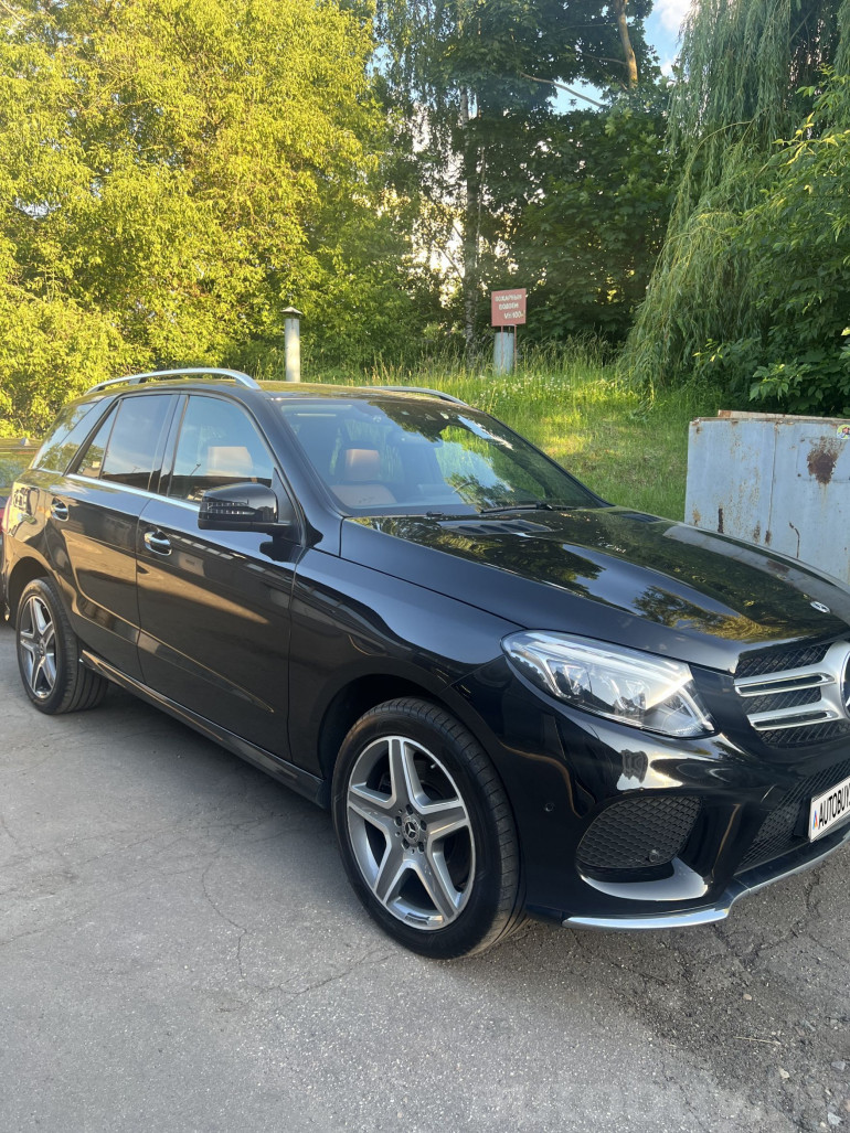 Mercedes-Benz GLE 1 поколение (W166), 2017 года