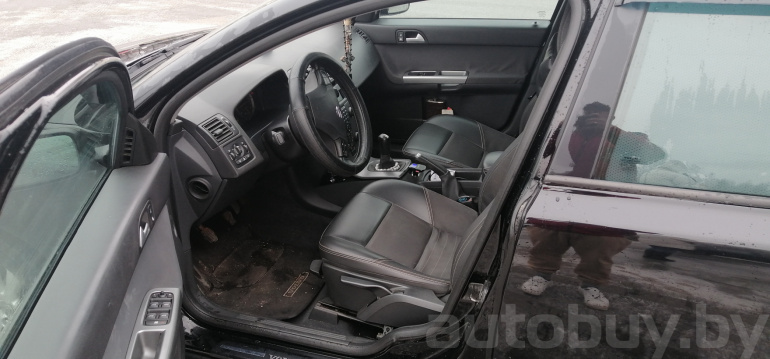 Volvo V50 1 поколение, 2006 года