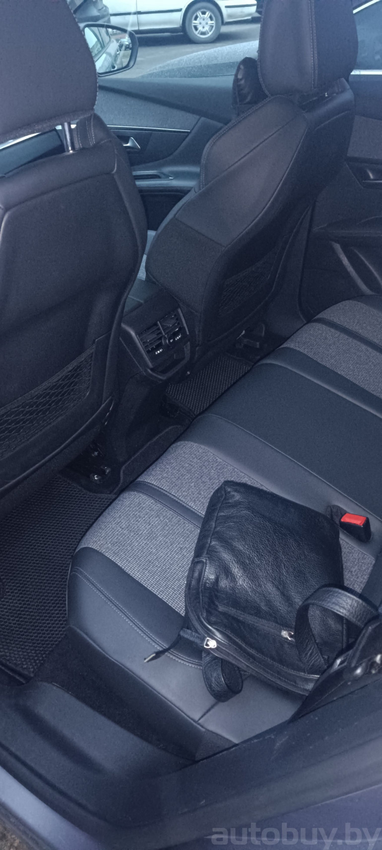 Peugeot 3008 2 поколение, 2020 года