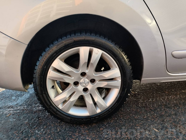 Peugeot 5008 1 поколение [рестайлинг], 2015 года