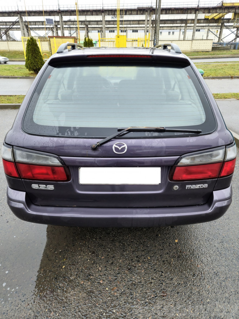 Mazda 626 5 поколение (GF), 1998 года