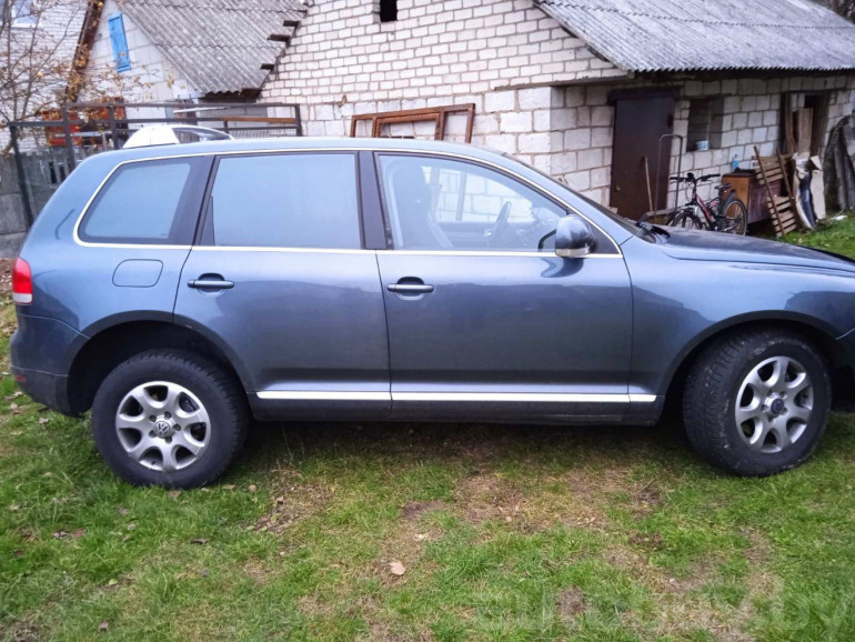 Volkswagen Touareg 1 поколение, 2003 года