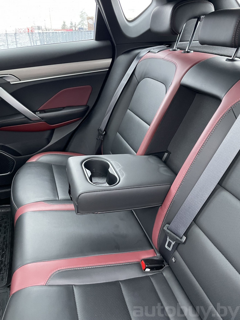 Geely Coolray 1 поколение, 2020 года