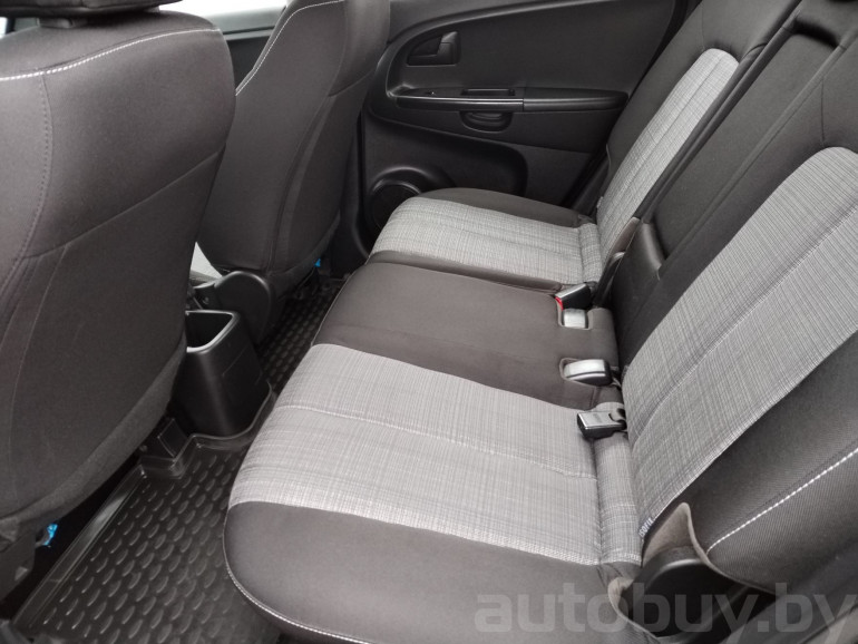 Kia Venga 1 поколение, 2014 года