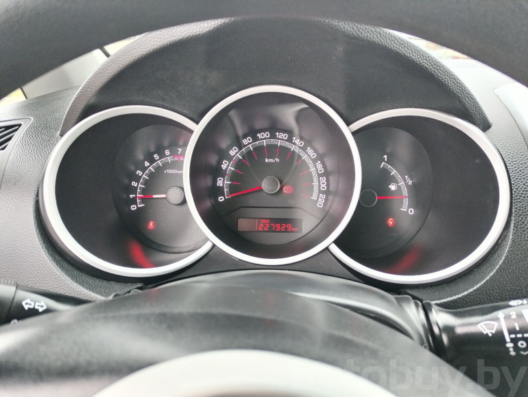 Kia Venga 1 поколение, 2014 года