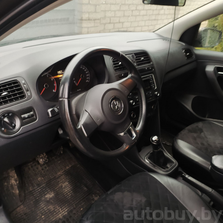 Volkswagen Polo 5 поколение [рестайлинг], 2014 года