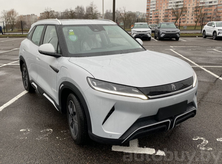 BYD Yuan Up 1 поколение, 2024 года