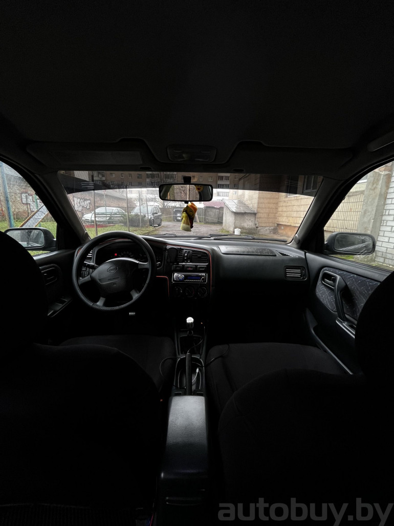 Nissan Primera 2 поколение (P11), 1997 года