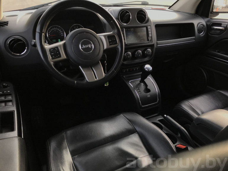 Jeep Compass 1 поколение [рестайлинг], 2012 года