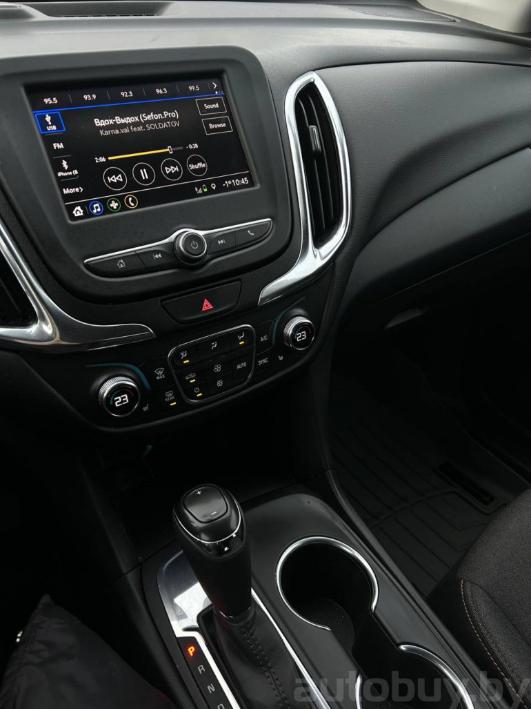 Chevrolet Equinox 3 поколение, 2021 года