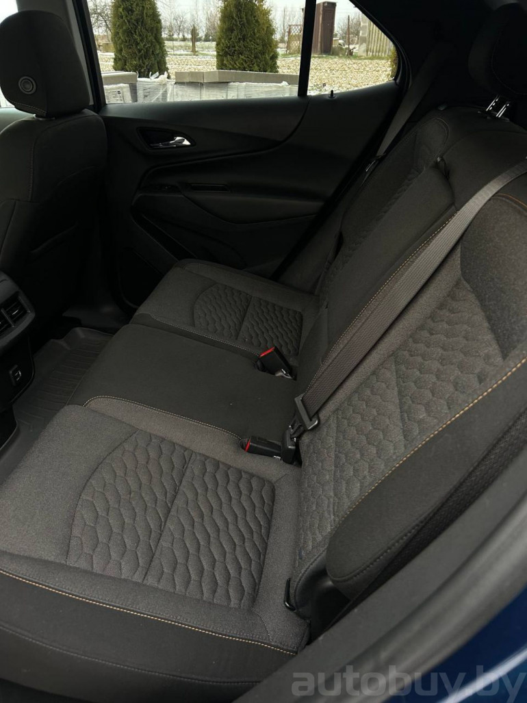 Chevrolet Equinox 3 поколение, 2021 года