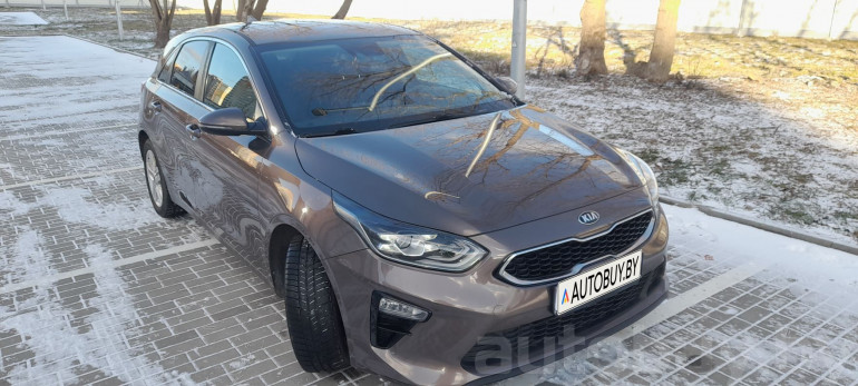 Kia Ceed 3 поколение, 2020 года