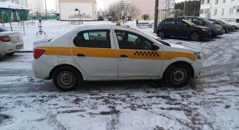 Renault Logan 2 поколение, 2017 года