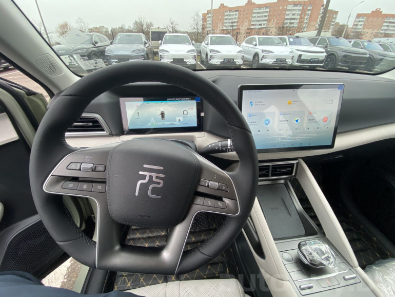 BYD Yuan Up 1 поколение, 2024 года