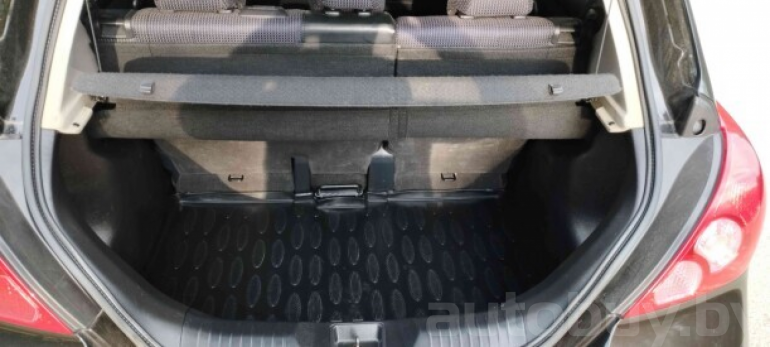 Nissan Tiida 1 поколение [рестайлинг], 2013 года