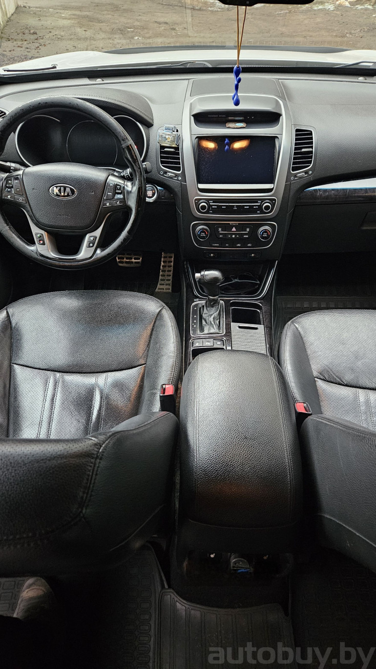 Kia Sorento 2 поколение [рестайлинг], 2013 года