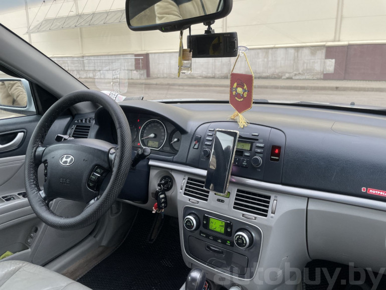 Hyundai Sonata 5 поколение (NF), 2006 года
