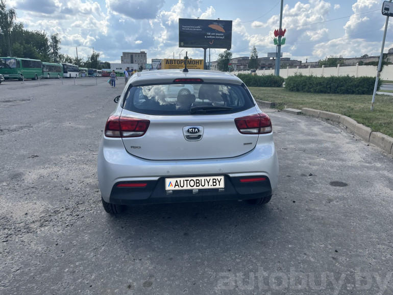 Kia Rio 4 поколение, 2017 года