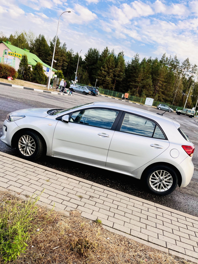Kia Rio 4 поколение, 2017 года