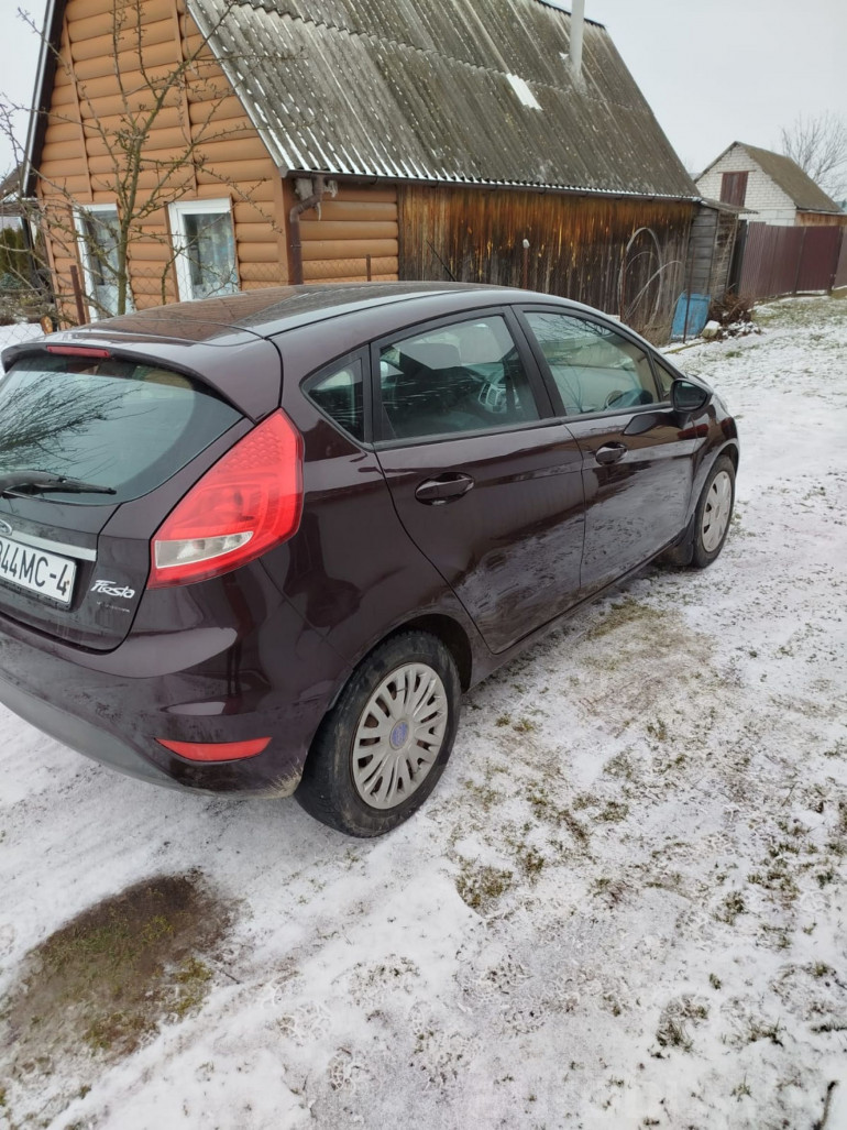 Ford Focus 2 поколение [рестайлинг], 2010 года