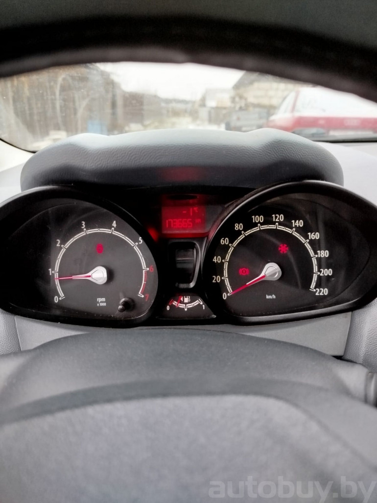 Ford Focus 2 поколение [рестайлинг], 2010 года