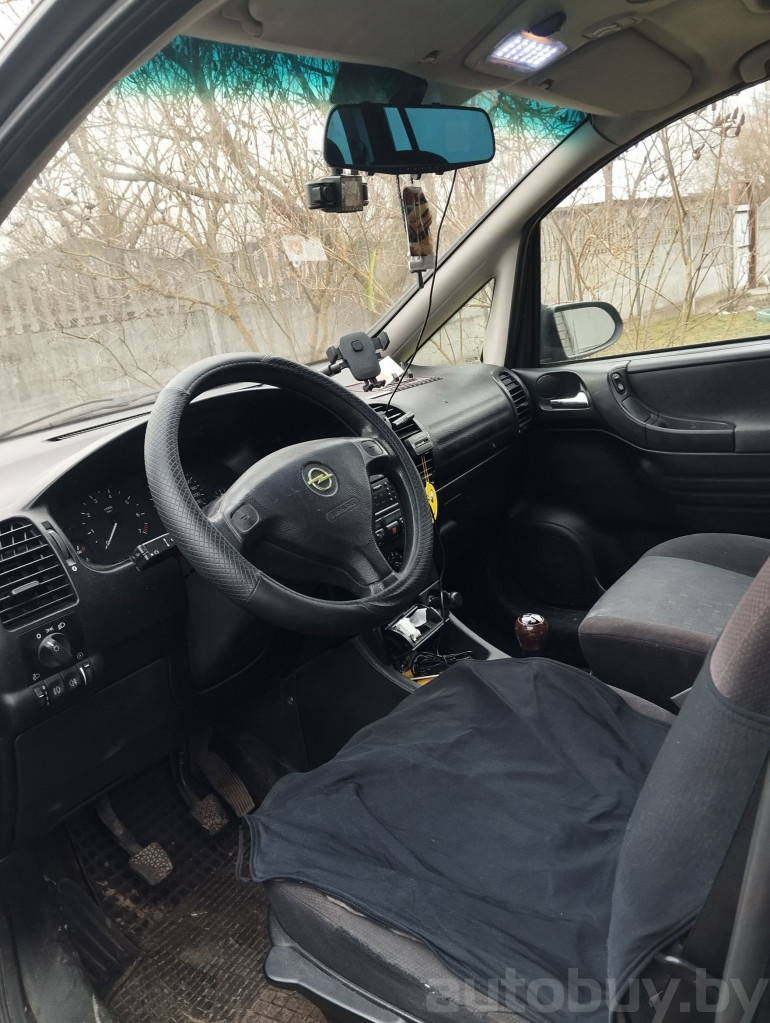 Opel Zafira 1 поколение (A), 1999 года