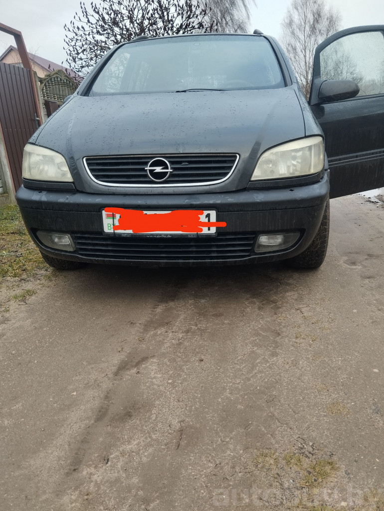 Opel Zafira 1 поколение (A), 1999 года