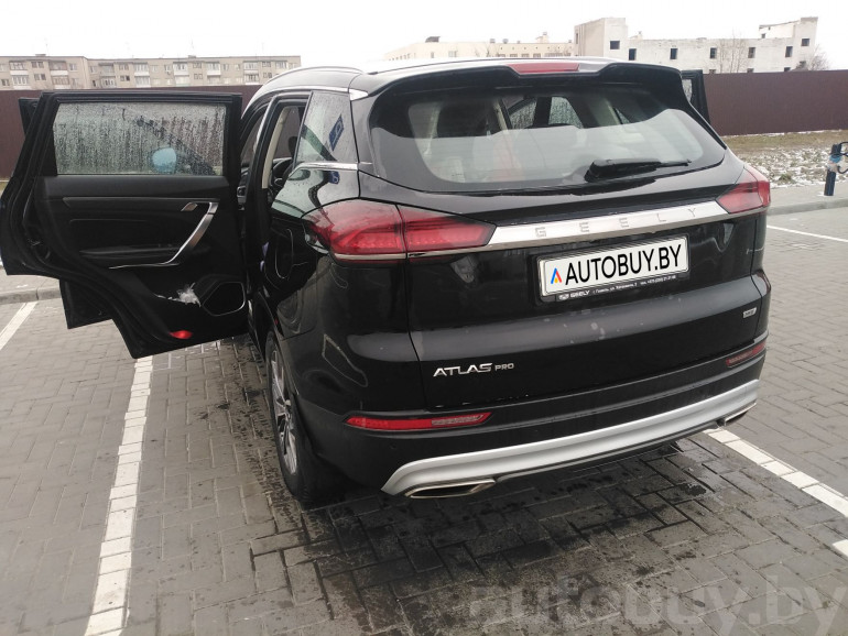 Geely Atlas Pro 1 поколение, 2023 года