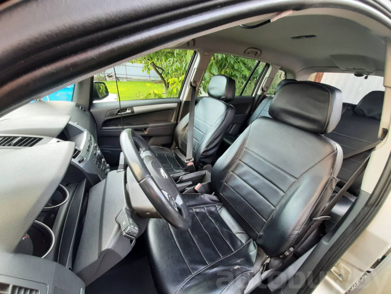 Opel Zafira 2 поколение (B) [рестайлинг], 2012 года