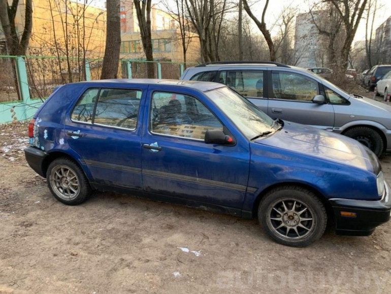Volkswagen Golf 3 поколение, 1998 года