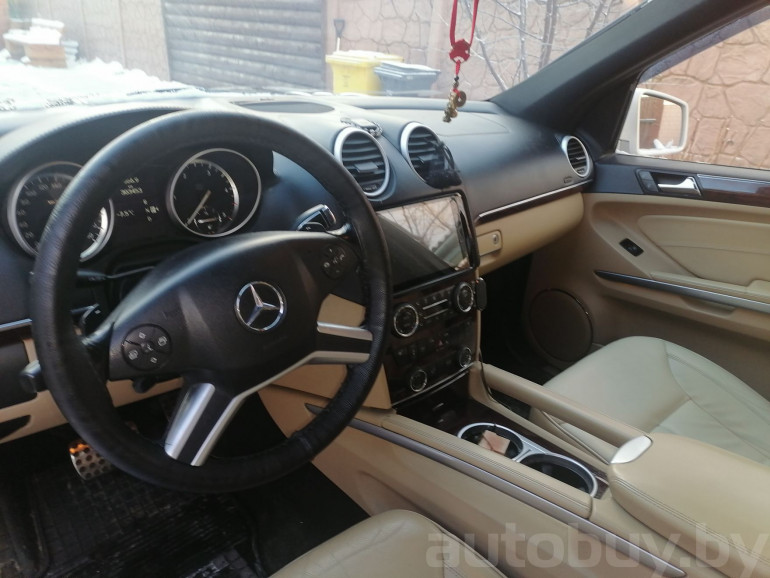 Mercedes-Benz GL-Класс 1 поколение (X164) [рестайлинг], 2010 года