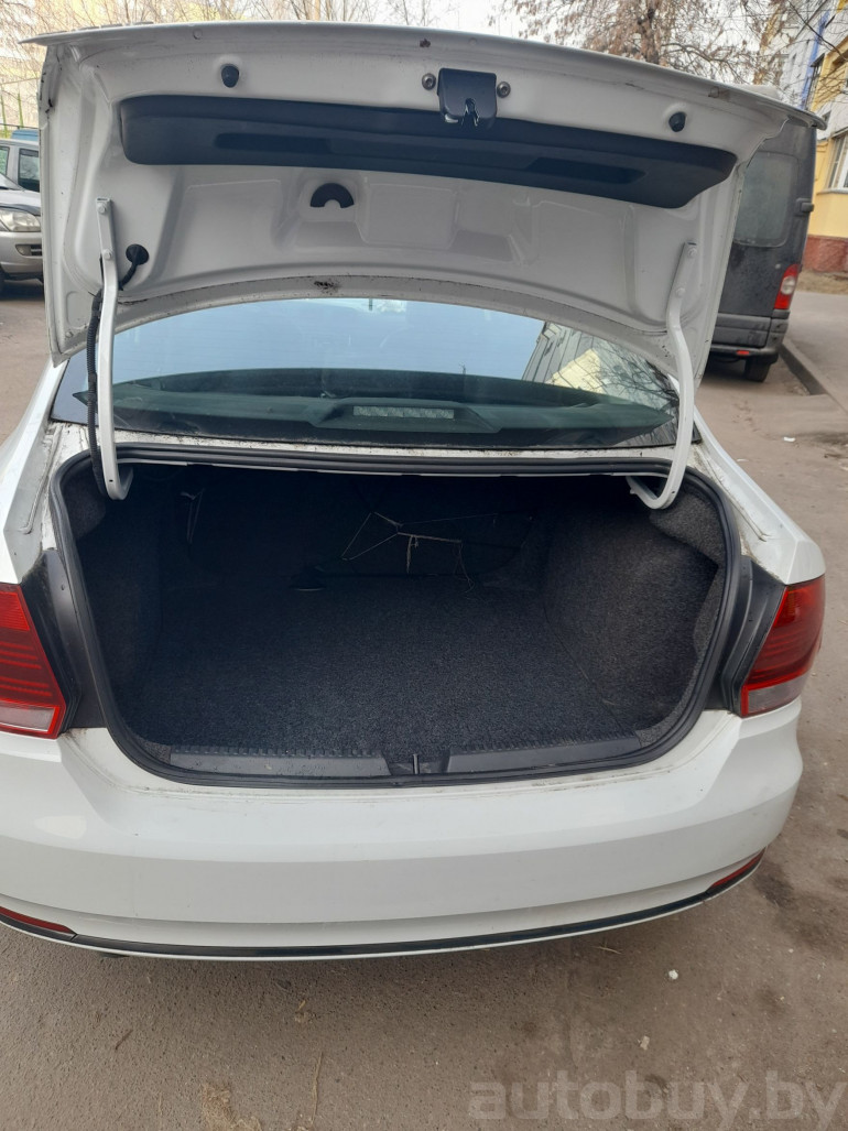 Volkswagen Polo 5 поколение [рестайлинг], 2019 года