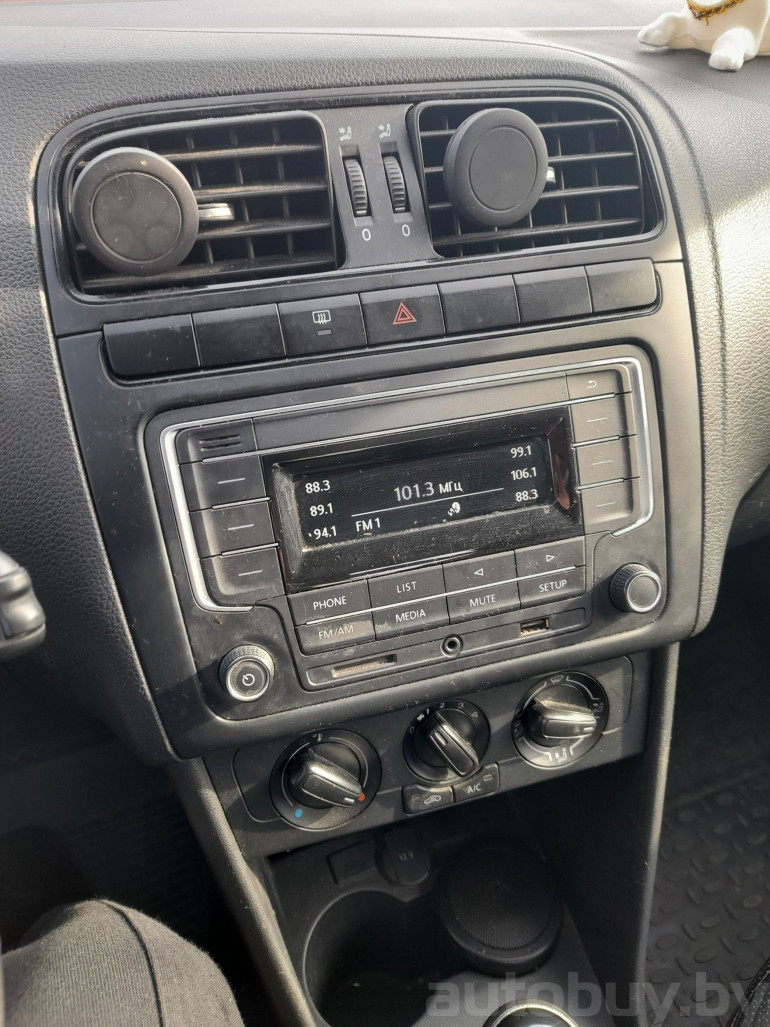 Volkswagen Polo 5 поколение [рестайлинг], 2019 года