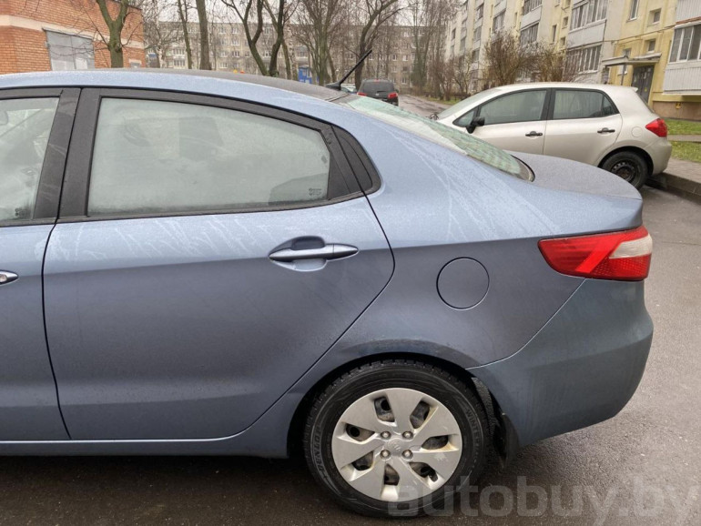 Kia Rio 3 поколение, 2013 года