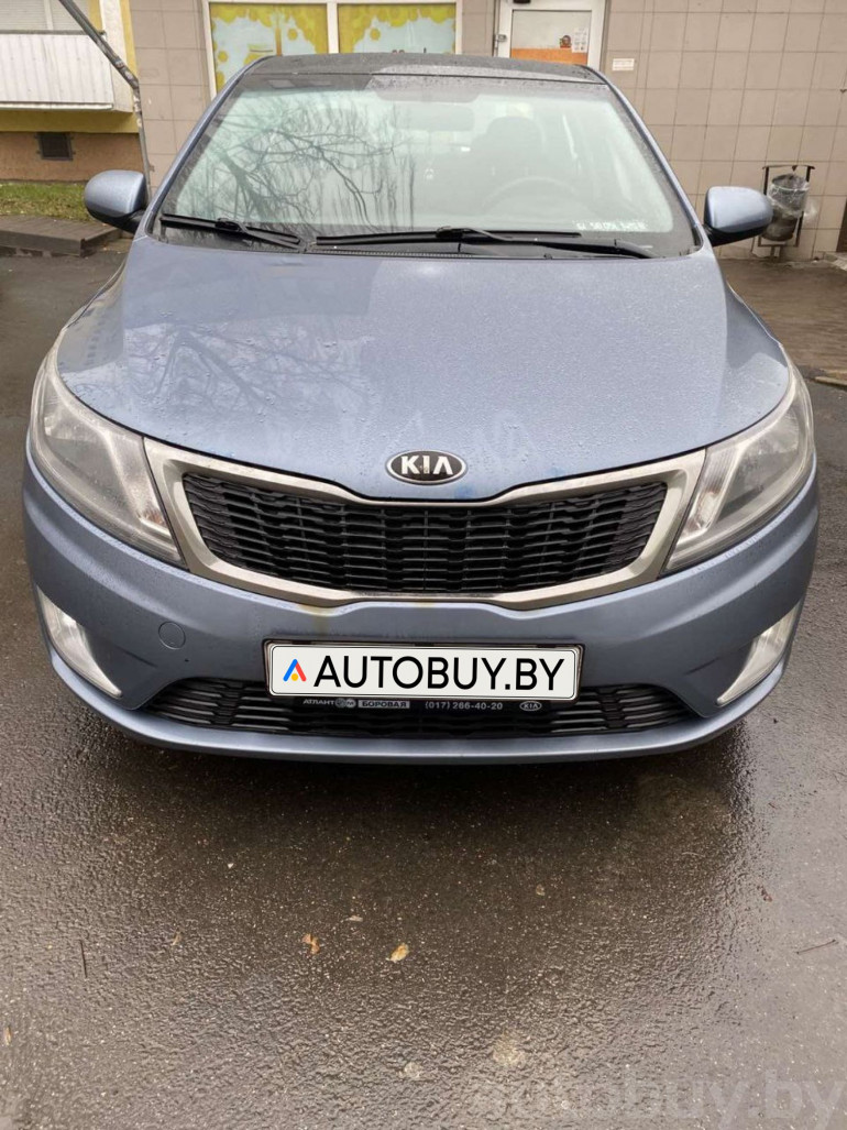 Kia Rio 3 поколение, 2013 года