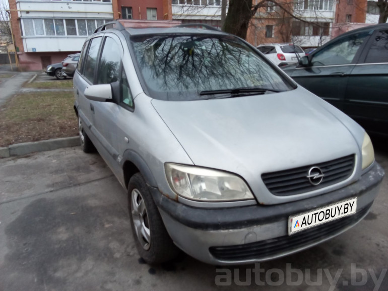 Opel Zafira 1 поколение (A), 1999 года