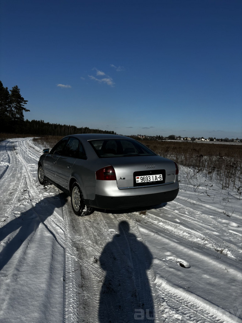 Audi A6 2 поколение (C5), 1998 года