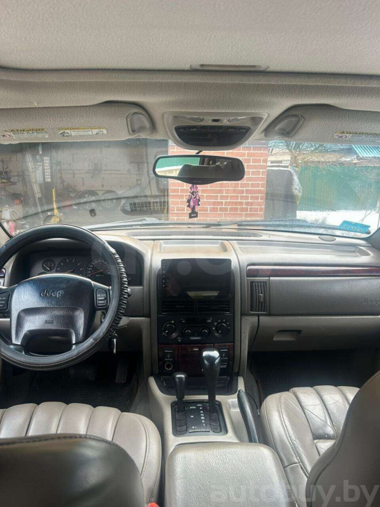 Jeep Grand Cherokee 2 поколение (WJ), 1999 года