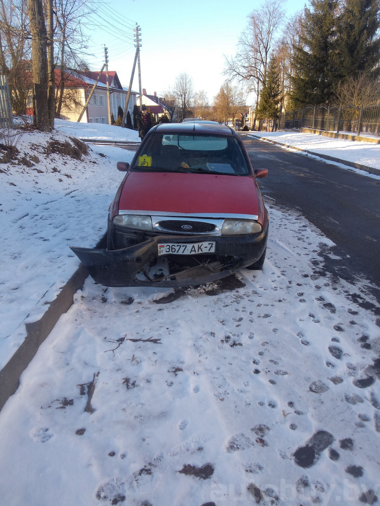 Ford Fiesta 3 поколение (MK3), 1996 года