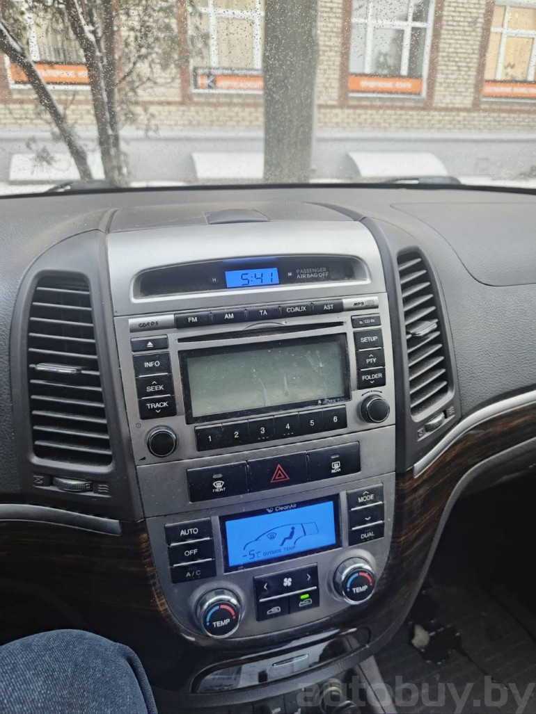 Hyundai Santa Fe 2 поколение [рестайлинг], 2011 года