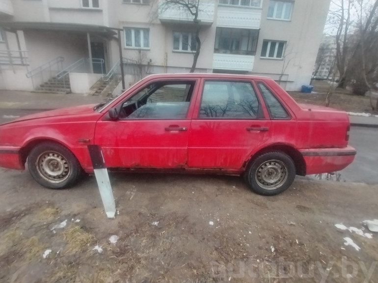 Volvo 460 1 поколение, 1994 года