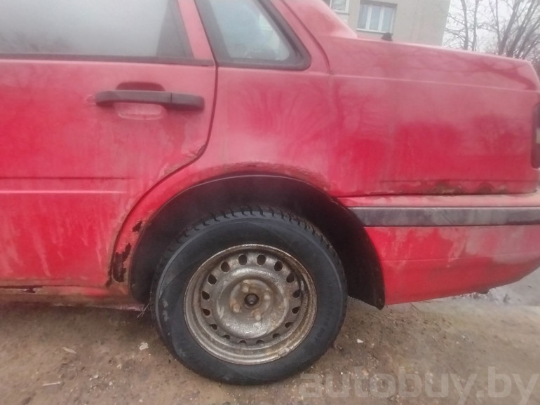 Volvo 460 1 поколение, 1994 года