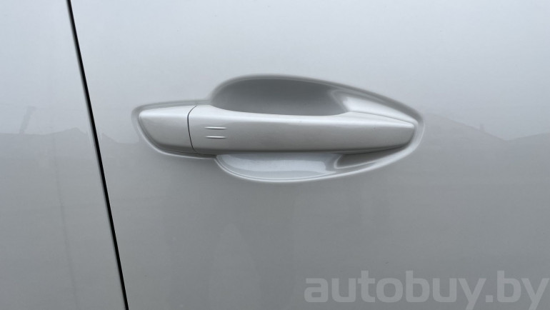 Peugeot 3008 2 поколение, 2019 года
