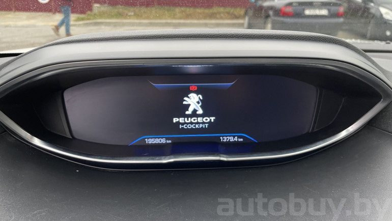 Peugeot 3008 2 поколение, 2019 года