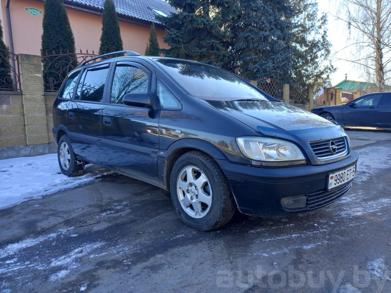 Opel Zafira 1 поколение (A), 2001 года
