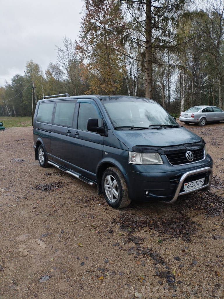 Volkswagen Caravelle 3 поколение (T5), 2004 года