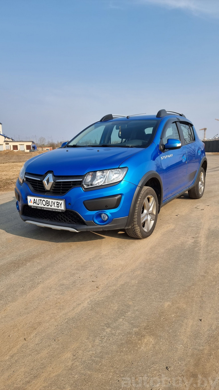 Renault Sandero 2 поколение, 2017 года