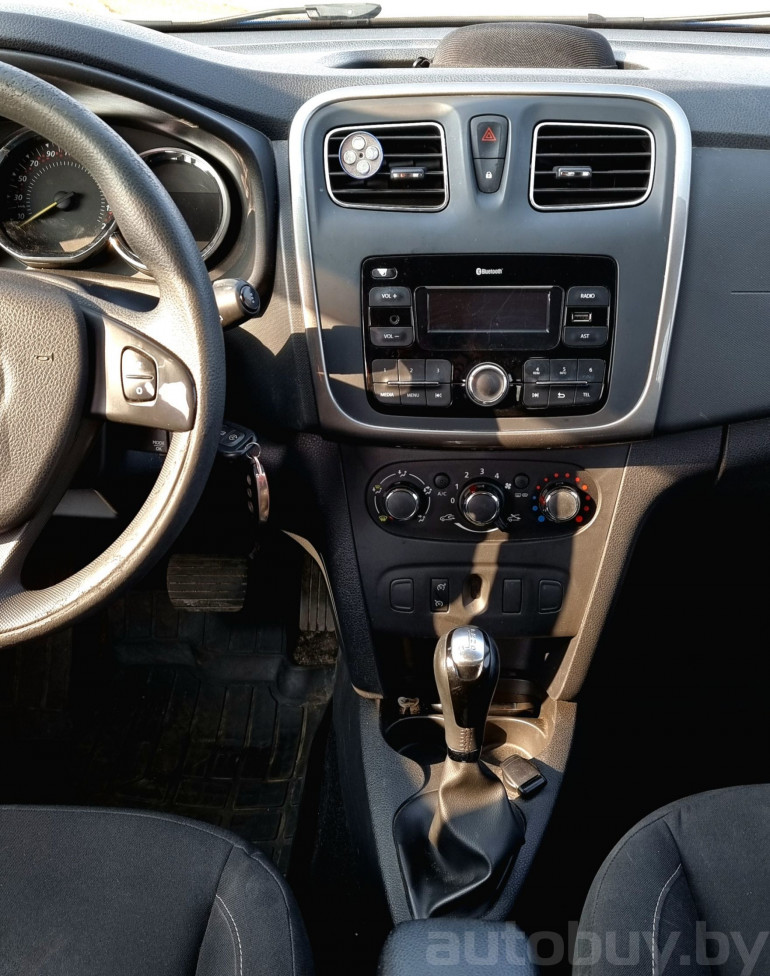 Renault Sandero 2 поколение, 2017 года